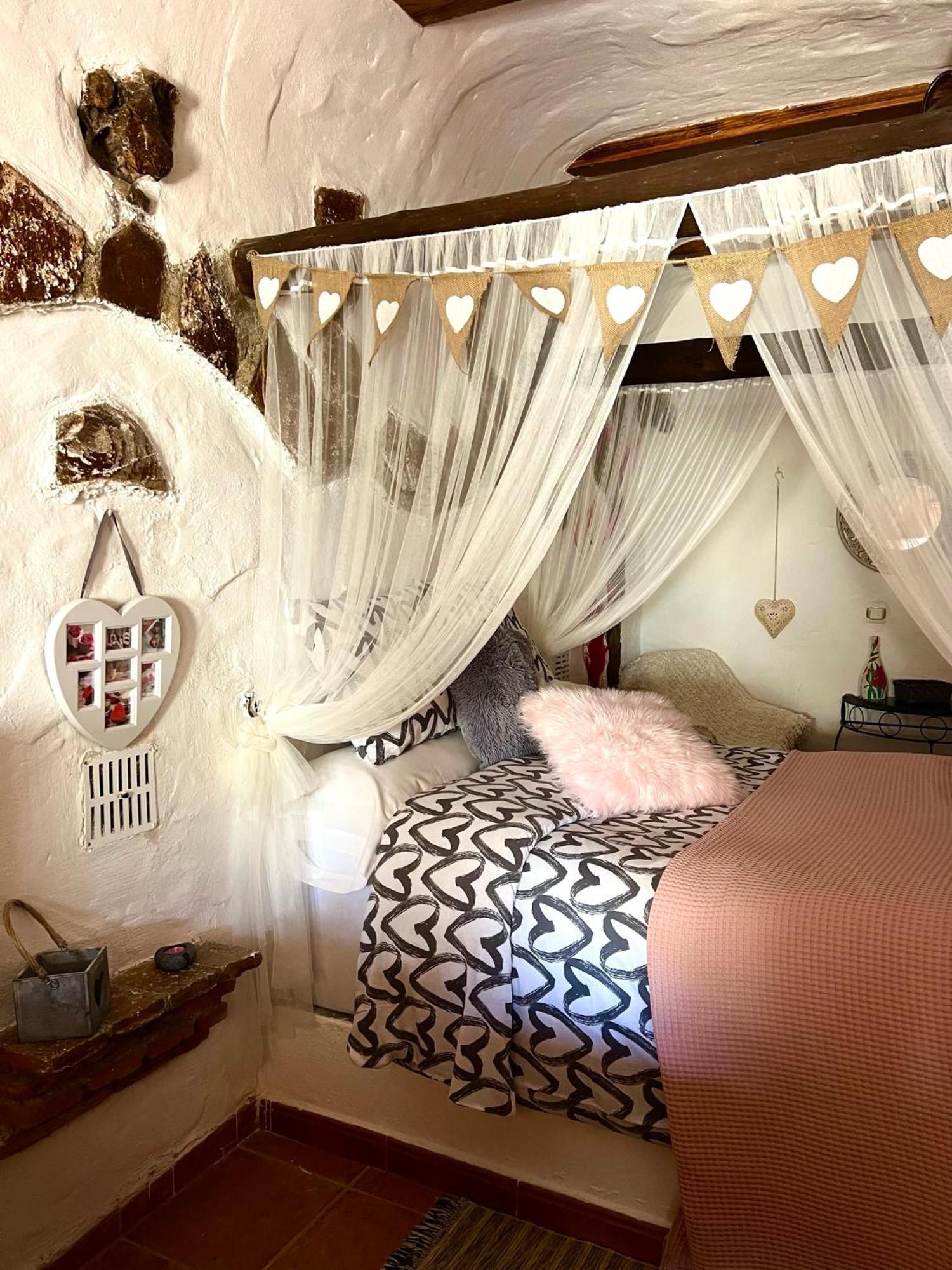 Cuevas De La Paz - Cave House Holidays Los Carriones Rom bilde